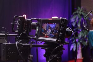 Zdjęcie do artykułu: Kulisy produkcji telewizyjnej – co widzowie nie widzą?